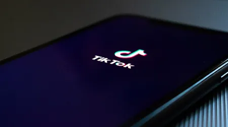 App de videos “TikTok” censura a página provida, pero luego se retracta y pide disculpas