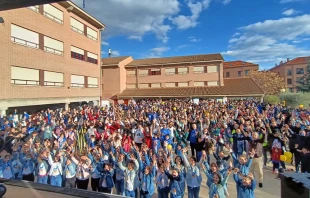 Participantes de la u201cMarcha por la Mujer y la Vidau201d en Toledo (Espau00f1a)| Cru00e9dito: Comunicaciu00f3n Cu00e1ritas Toledo 