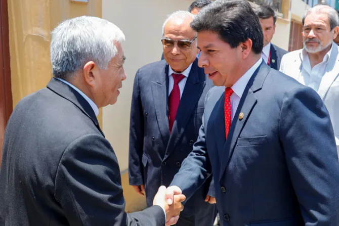 Obispos del Perú reciben al presidente Pedro Castillo