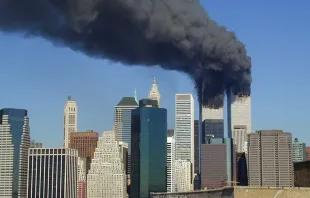 El atentado contra las Torres Gemelas de Nueva York. Foto Wikipedia Michael Foran (CC-BY-2.0) 