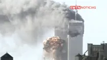 Las Torres Gemelas de Nueva York en los atentados del 11 de septiembre de 2001. Crédito: EWTN Noticias