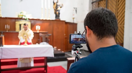 Por COVID-19, celebraciones de Navidad se transmitiru00e1n por redes sociales en Uruguay