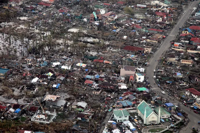 El Papa Francisco anuncia viaje a Filipinas y Sri Lanka, visitará a víctimas de tsunami