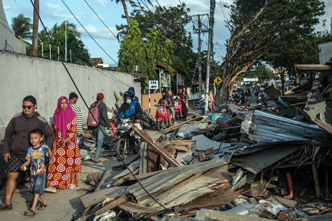Así ayuda la Iglesia a las víctimas del terremoto y tsunami en Indonesia