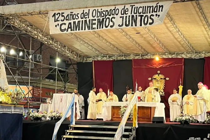 Nuncio Apostólico celebró 125 años de arquidiócesis argentina
