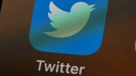 Twitter reactiva cuenta de sacerdote tras casi una semana de censura