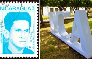 Sello impreso en Nicaragua muestra el rostro de Casimiro Sotelo Montenegro. Cru00e9dito: Lefteris Papaoulakis - Shutterstock / Letras de la Universidad Centroamericana. Cru00e9dito: Jesuitas Centroamu00e9rica 