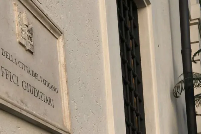 Vaticano: Continúa proceso por presuntos abusos en preseminario 