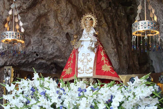Inician novena a la Virgen de Covadonga en medio de pandemia del coronavirus