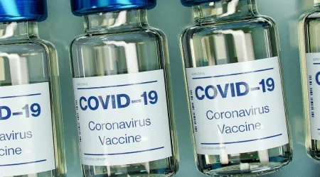Fray Nelson: Decisión de vacunarse o no contra COVID-19 tendrá impacto inevitable