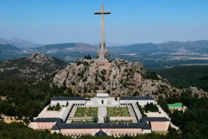 Animan a los Obispos de España a defender el Valle de los Caídos del ataque del Gobierno