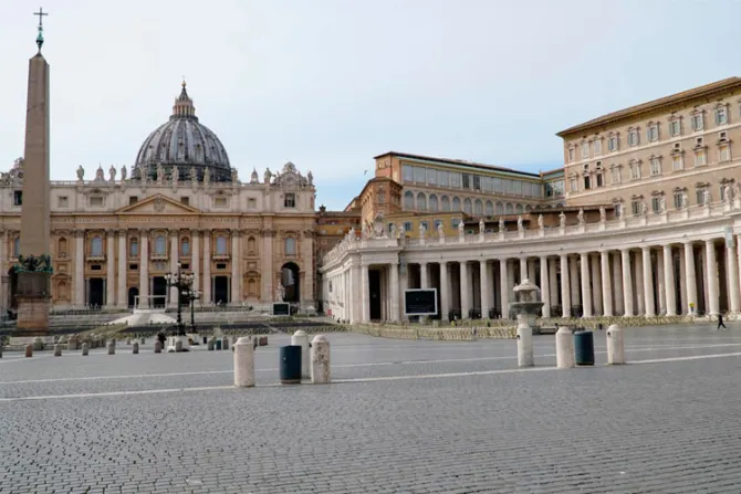 Arzobispo pide a Vaticano que revise su manejo de casos de abusos cuando fue vicario
