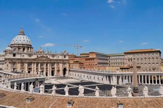 Vaticano presenta nuevo rito y requisitos para instituir oficialmente catequistas