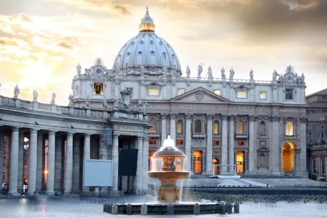 El Papa suprime viviendas gratuitas a Cardenales y altos cargos en el Vaticano