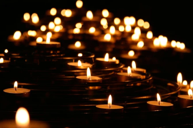 Al menos 2 muertos y 12 heridos en atentado contra iglesia Hagia Sofía en Siria