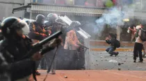 Imagen referencial - Violencia en Venezuela / Crédito: Flickr de AndresAzp (CC-BY-ND-2.0) 