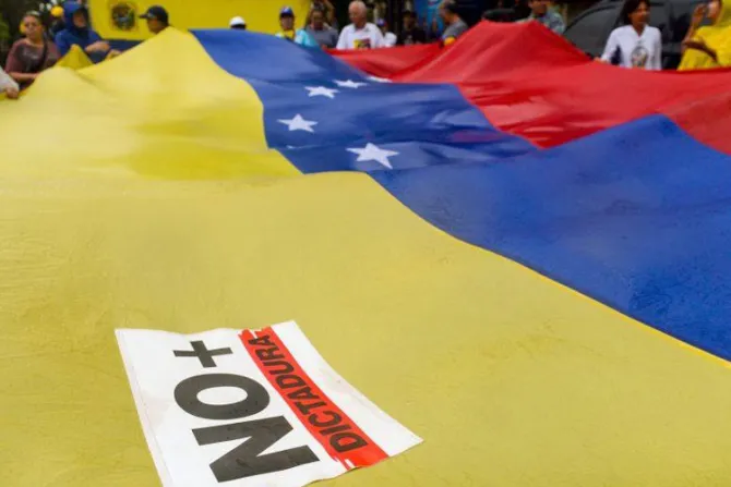 Cardenal Urosa: Adelanto de elecciones en Venezuela es totalmente abusivo