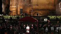 Vía Crucis del Papa Francisco en 2016. Foto: Alexey Gotovsky (ACI Prensa)