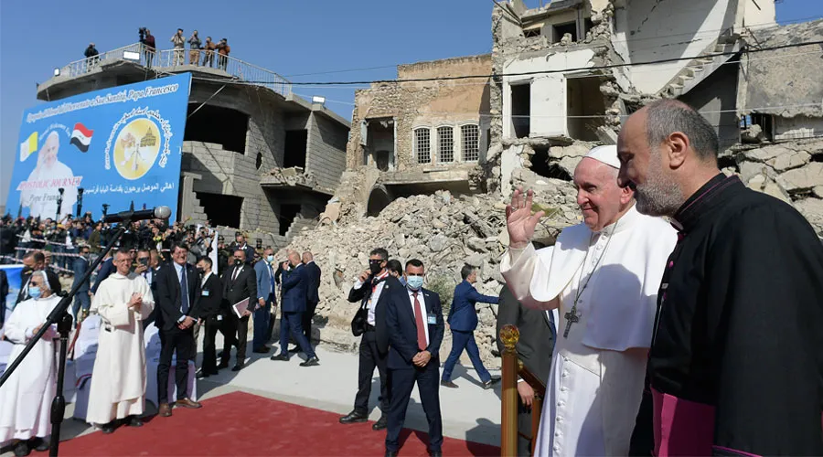 Palabras del Papa antes de la oración de sufragio por las víctimas de la guerra en Irak