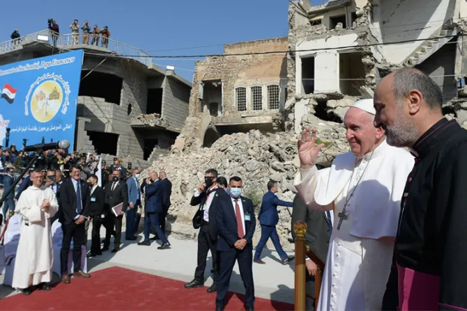 Palabras del Papa antes de la oración de sufragio por las víctimas de la guerra en Irak