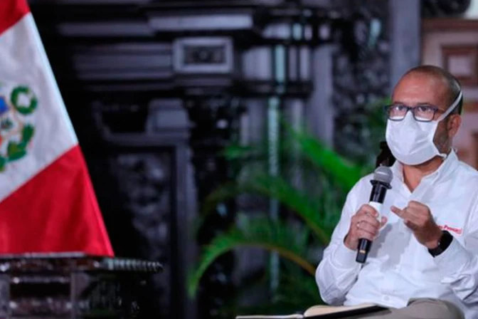 Perú: Exigen a ministro sustento legal de directiva abortista por coronavirus