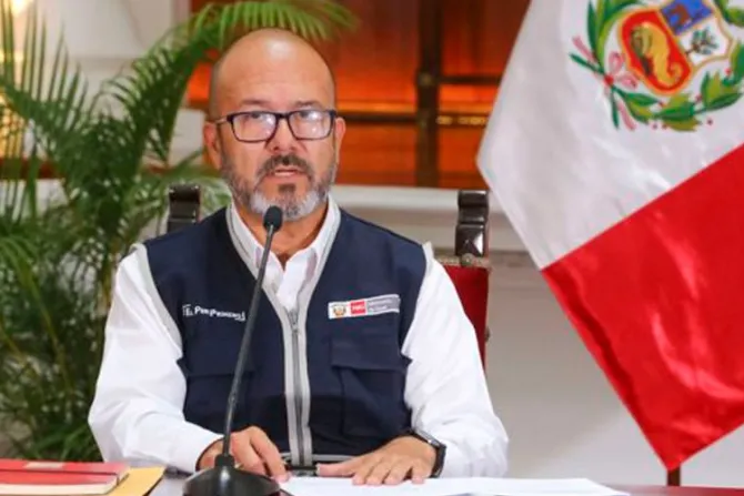 Perú: Denuncian que ministro manipula emergencia por coronavirus para impulsar aborto