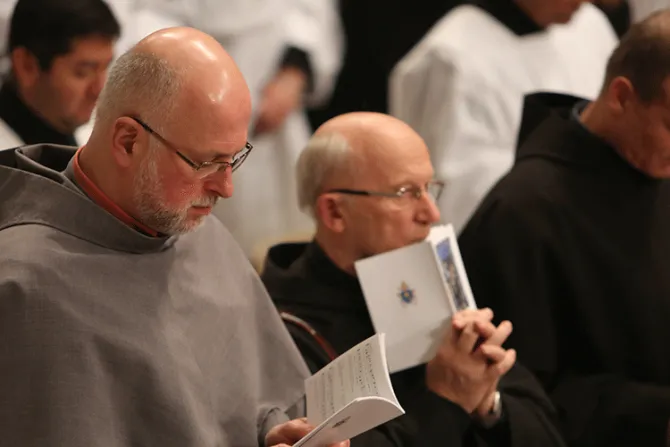Religiosos contemplativos son grandes bienhechores de la humanidad, afirma Obispo