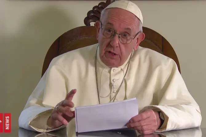 Papa Francisco pide a médicos ser artesanos de misericordia [VIDEO]