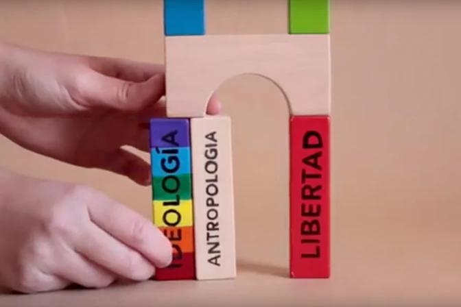 VIDEO: Denunciar la mentira no es tener fobia, afirman ante leyes trans en España