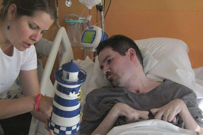 Francia: Corte ordena reponer alimentación e hidratación a Vincent Lambert