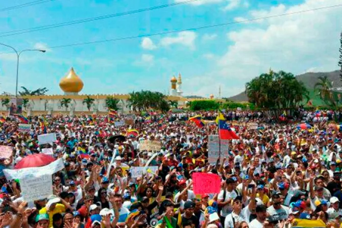 Mons. Porras: Protesta en Venezuela es producto de la angustia y desesperación