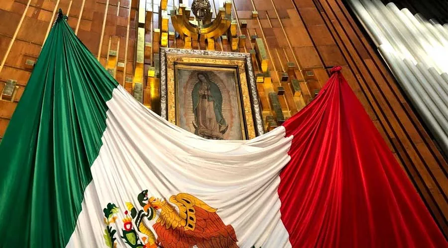 Imagen original de la Virgen de Guadalupe en su Santuario en Ciudad de México. Crédito: David Ramos / ACI Prensa.?w=200&h=150