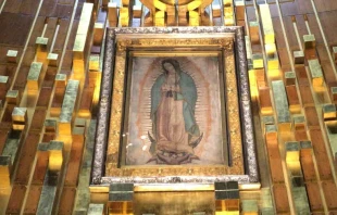 Imagen original de la Virgen de Guadalupe en su Santuario en Ciudad de Mu00e9xico. Foto: David Ramos / ACI Prensa. 