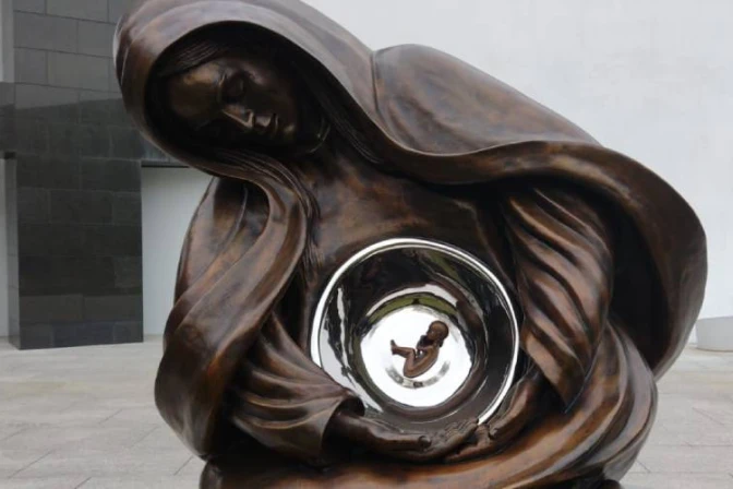 La Virgen de Guadalupe es “la mujer de la vida”, asegura experto