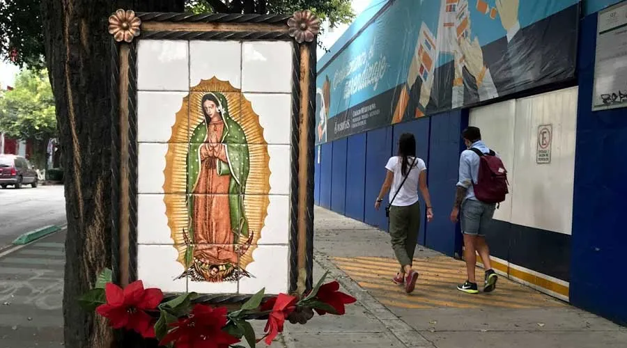 Imagen de la Virgen de Guadalupe en calle de Ciudad de México. Foto: David Ramos / ACI Prensa.?w=200&h=150