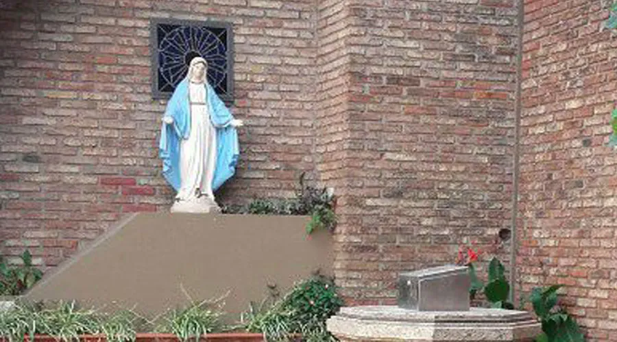 Inmaculada Concepción. Crédito: Facebook Pquia. Todos los Santos Catedral de Santa Fe.