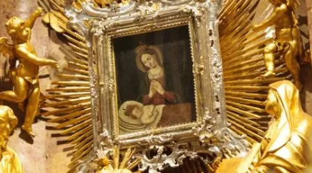 La imagen de la Virgen María que lloró sangre el día de San Patricio