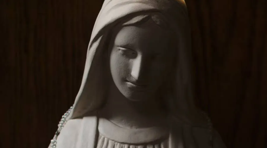 Imagen referencial / Estatua de la Virgen María. Crédito: Josh Applegate / Unsplash.?w=200&h=150