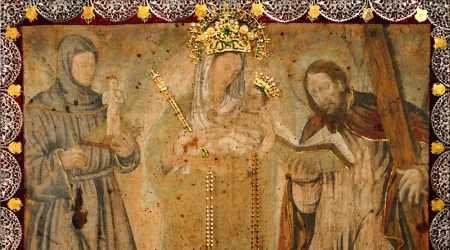Roban joyas del cuadro original de la Virgen de Chiquinquirá