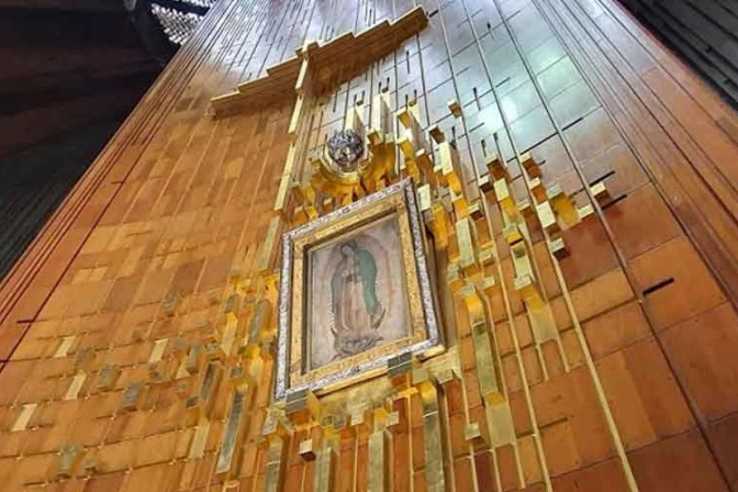“No podemos cerrar la iglesia” en Fiesta de Virgen de Guadalupe, dicen Obispos de México