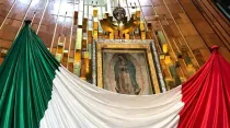 Imagen original de la Virgen de Guadalupe en su Santuario en Ciudad de México. Foto: David Ramos / ACI Prensa.