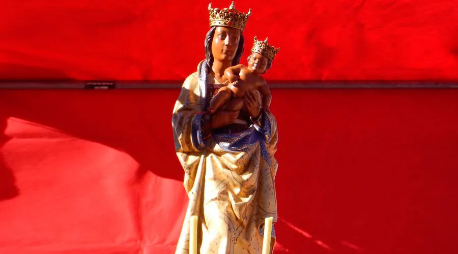 Virgen de la Almudena / Foto: Blanca Ruiz (ACI Prensa)?w=200&h=150