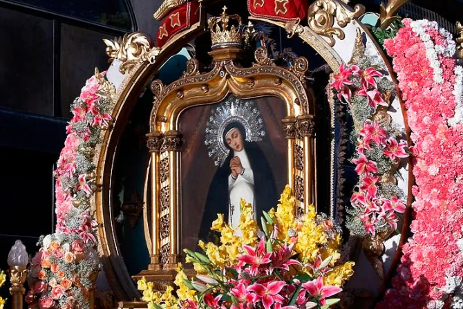Este miércoles comienza novena a la Virgen de la Paloma en Madrid