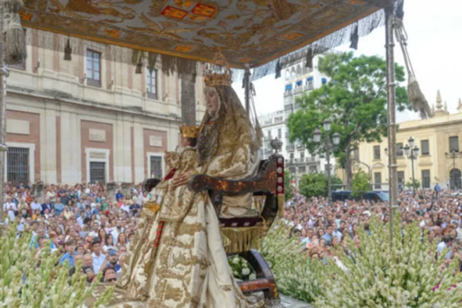 Así se prepara Sevilla para celebrar a su patrona la Virgen de los Reyes