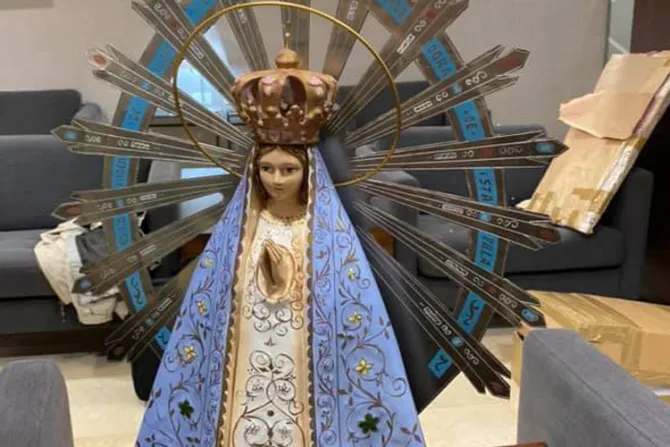 Luego de 37 años del conflicto de las Malvinas la Virgen de Luján regresa a Argentina