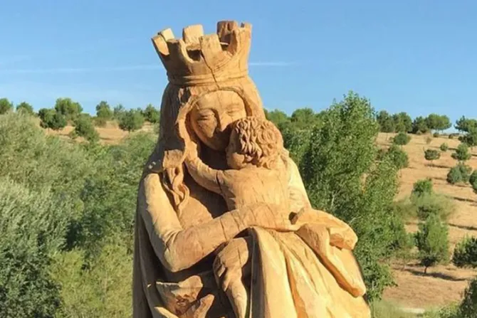 Imagen de la Virgen finalmente permanecerá en parque público en Madrid