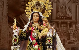 Virgen del Carmen. Cru00e9dito: Hermandad de la Santu00edsima Virgen del Carmen de Lima 