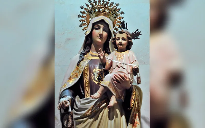 Virgen del Carmen. Foto: Imagen en el Convento de las Carmelitas Descalzas de la Coruña?w=200&h=150