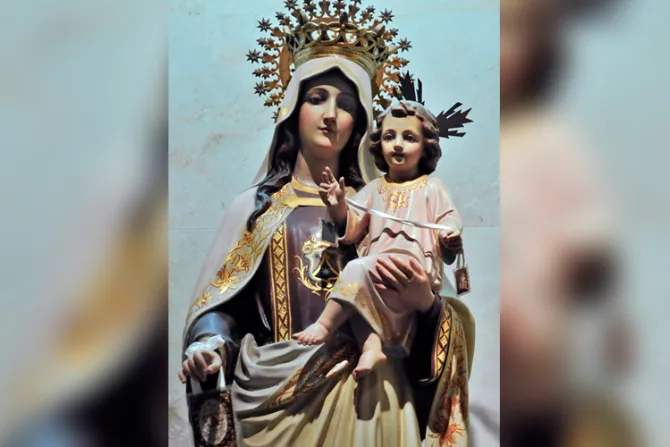 Arzobispo confía a Virgen del Carmen el apostolado del mar y la alegría de evangelizar
