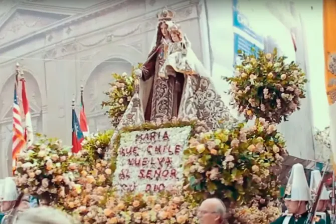 VIDEO: En la calma y en la tempestad Chile confía en la Virgen del Carmen